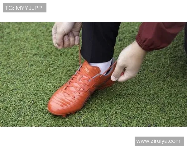 选择适合你的塑胶场足球鞋提升场上表现与舒适度的最佳指南